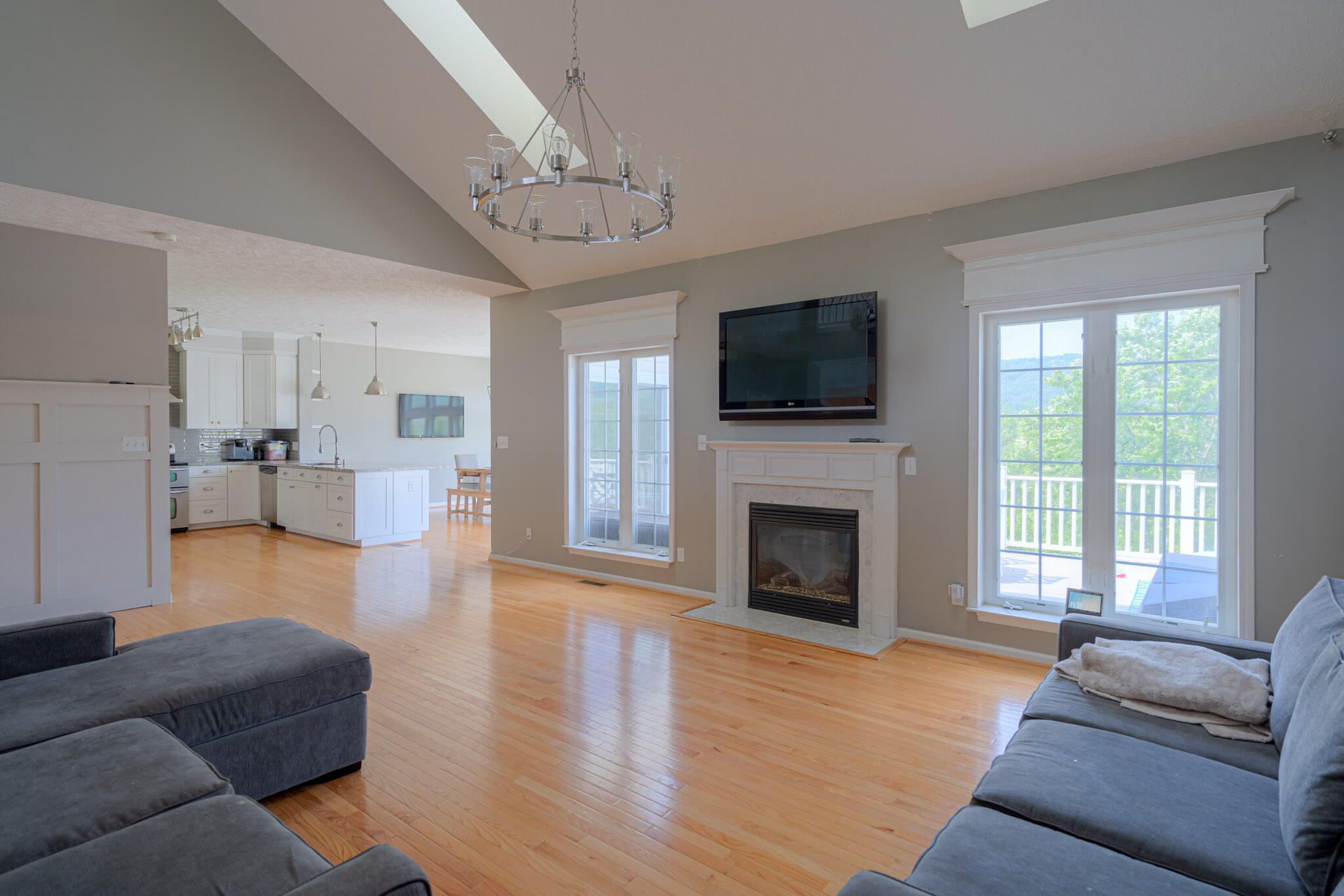 The living room before the remodel.