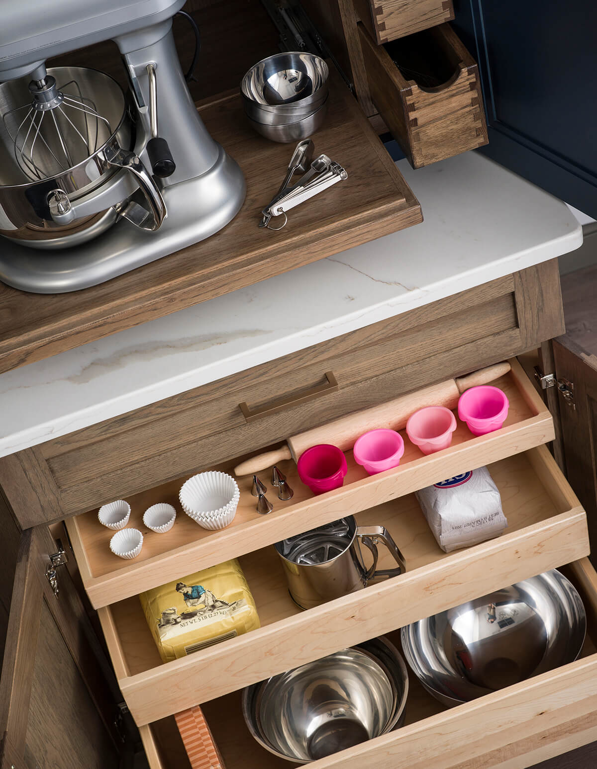 Dura Supreme’s Roll-Out Shelves are available in four depths; flat, shallow, standard, and deep to fit your particular application.